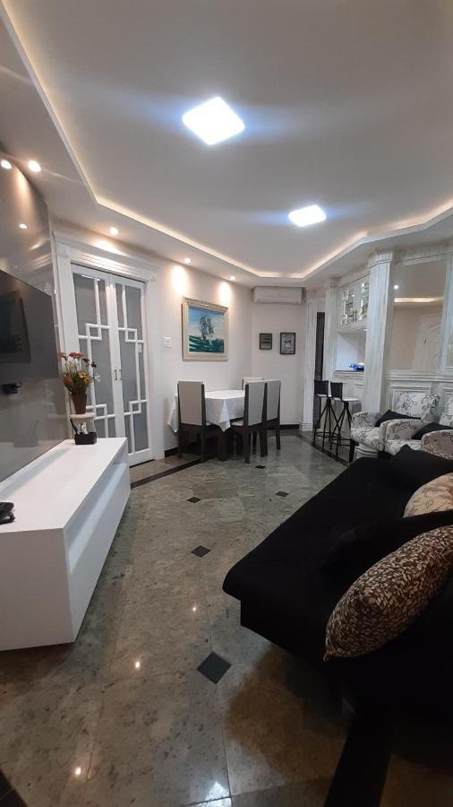 Lindo Flat No Edificio Cosmopolitan, Com Garagem E Piscina Apartment Santos  Bagian luar foto