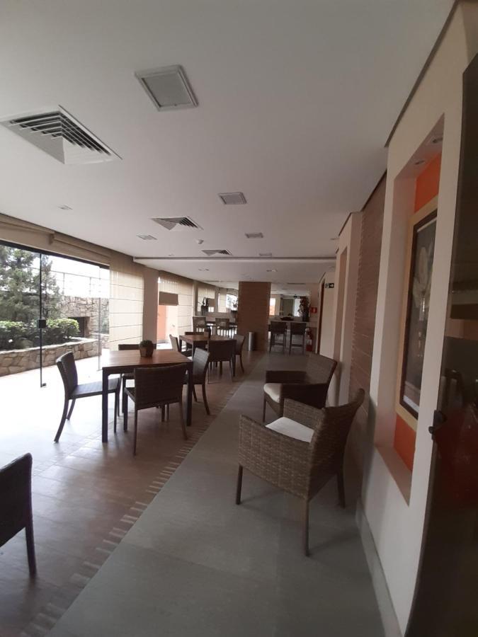 Lindo Flat No Edificio Cosmopolitan, Com Garagem E Piscina Apartment Santos  Bagian luar foto
