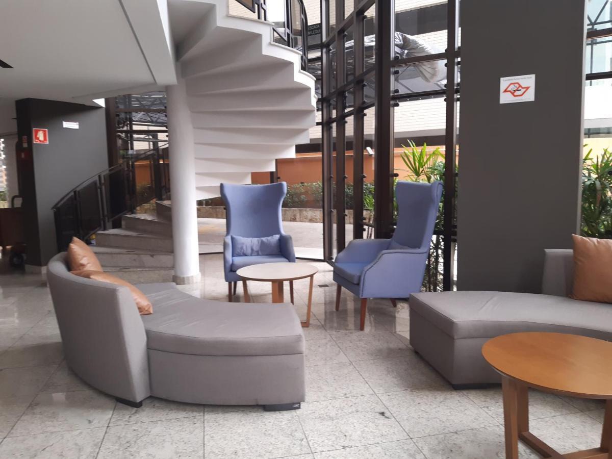 Lindo Flat No Edificio Cosmopolitan, Com Garagem E Piscina Apartment Santos  Bagian luar foto